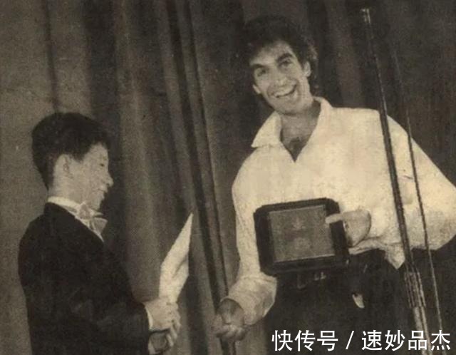 一夜爆紅|12年前，因春晚一夜爆紅的劉謙，如今在做什么？