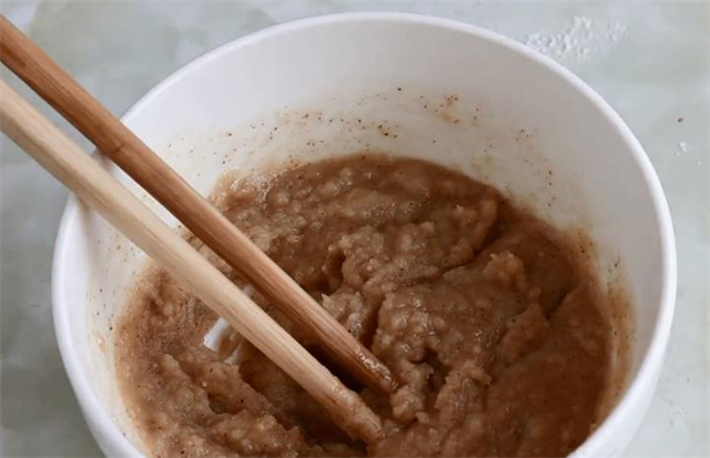 教你在家做千层葱花饼，做出来葱香味十足，层层酥脆，太香了