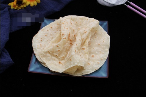 教您家常烙饼的做法,放凉都不会硬,软香可口特简单