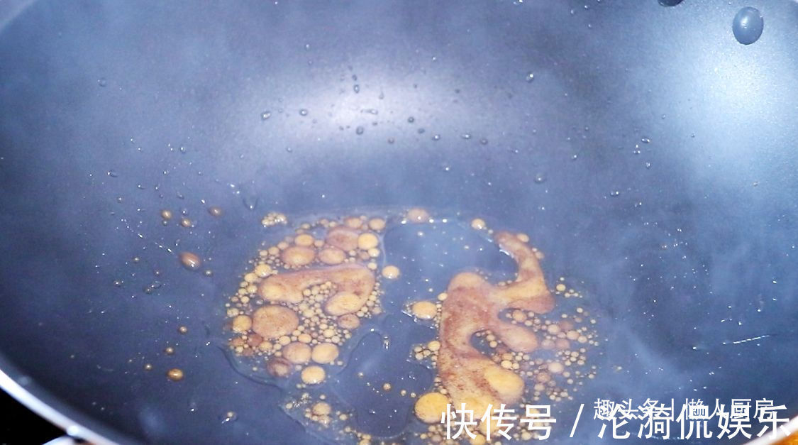 年夜饭的压轴菜，脆耳黄金卷，好吃又好看，寓意心花怒放