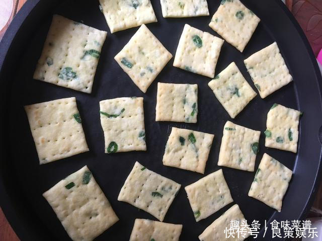 电饼铛,除了烙饼还能做什么教你5种创新做法,省时省力又省心