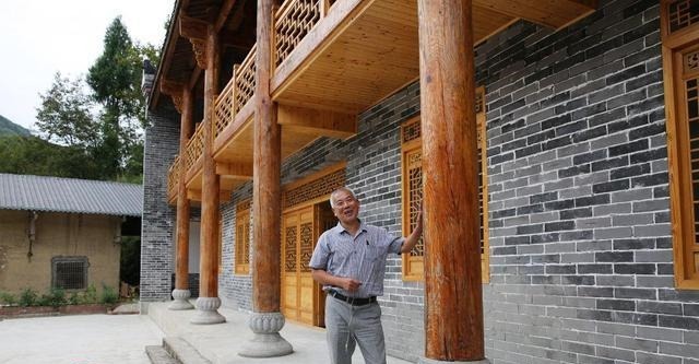 恢复|六旬男子花150万盖起仿古建筑,恢复清代三品官祖先的老院子