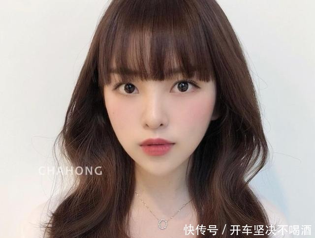 小熊|2021发型趋势慵懒羊毛卷、率性赫希发、甜酷翘短发……赶紧来看看