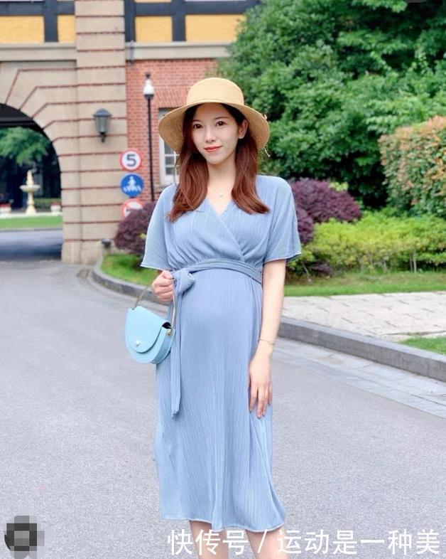 蓝色裙装清凉温柔又舒适,最后一款适合在孕期穿,谁穿谁好看