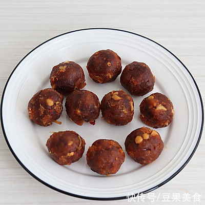 #安佳万圣烘焙奇妙夜# 香辣肉松酥，又酥又辣好过瘾