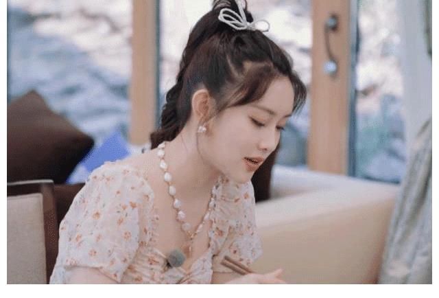 郭麒麟|孟子义当选《桃花坞》新坞长,与张翰CP感爆棚:招黑体或已洗白