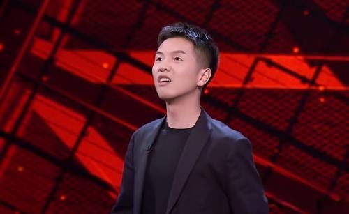 笑果|《脱口秀大会》豆豆,表演被评油腻、做作,博眼球,“长相劣势”