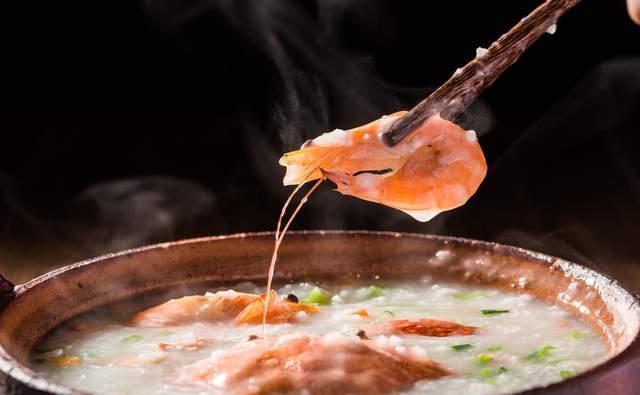 惊艳|熬粥时,大米不要直接下锅,放进冰箱冻一冻,熬出的粥口感超惊艳