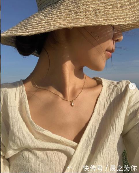 弹力|天使面孔、魔鬼身材,日本健身女神,直角肩身材真的太惊艳了