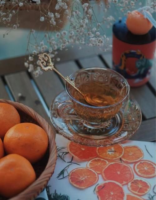 文案：各过各的新生活，不要回头