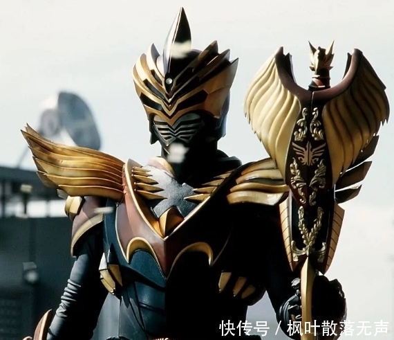 说说假面骑士中的不死鸟骑士,奥丁是最强吗?