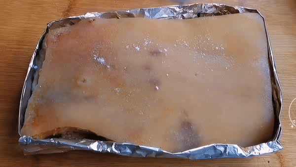 脆皮|用了5顿酒,换来了脆皮五花肉的制作秘方
