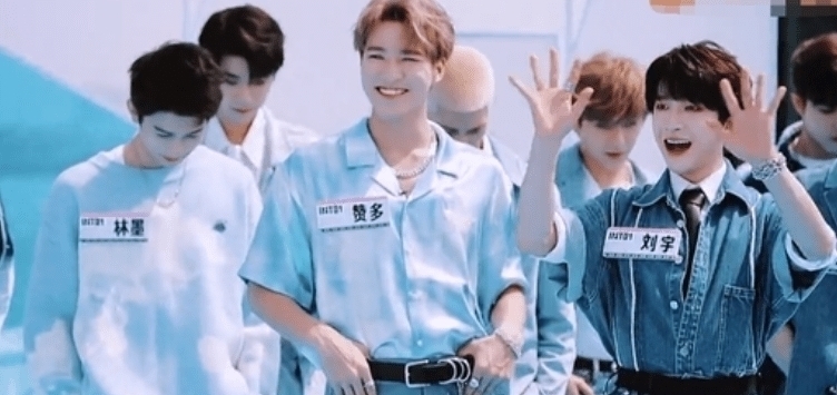 快乐大本营|粉丝维权失败,《快本》选择正面硬刚,干脆删光INTO1团舞镜头