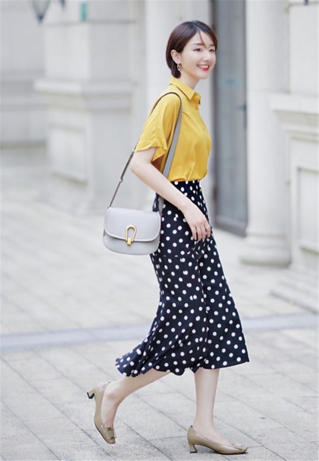 tips|女人买半身裙，就挑这5种“经典款”，省钱又时髦三五年都不过时