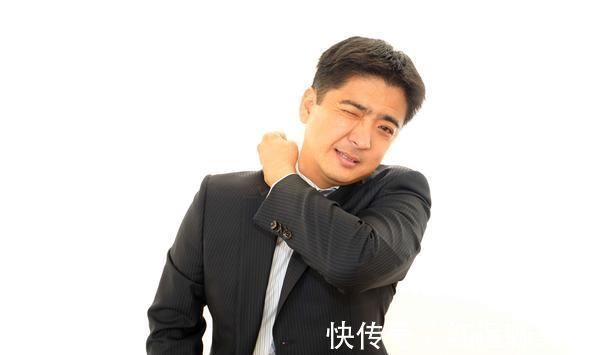 患者|颈椎病:有没有合适的自我疗法?还真有4种,选择合适的