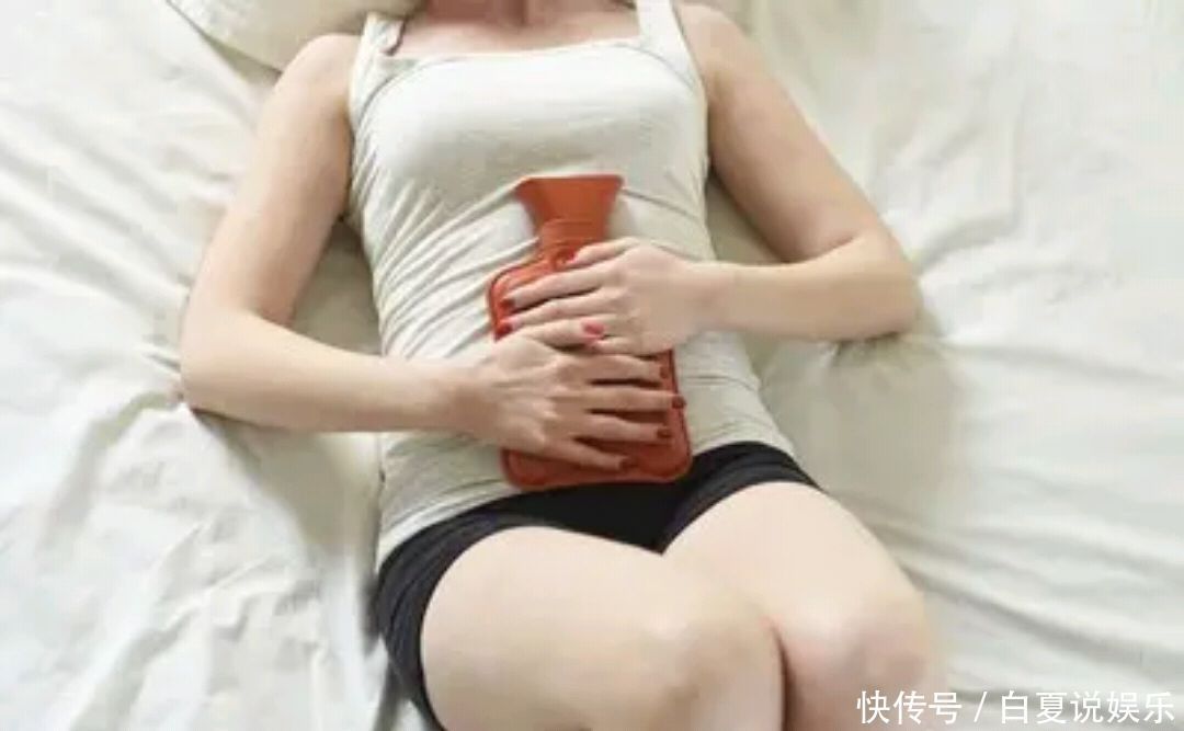 护肤品|老得慢的女性,会有的3个表现,过了45岁,跟同龄人对比更明显