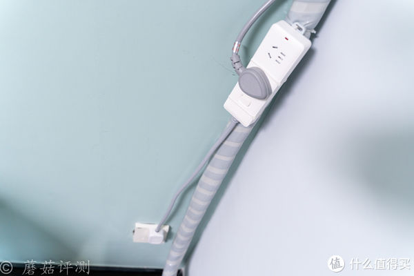 蘑菇|蘑菇玩家居 篇十六：想装空调却没预留插座？公牛10A转16A定制延长插座可解