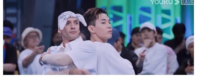 《街舞4》Poppin C為何去張藝興戰(zhàn)隊？看完新一期節(jié)目你就明白