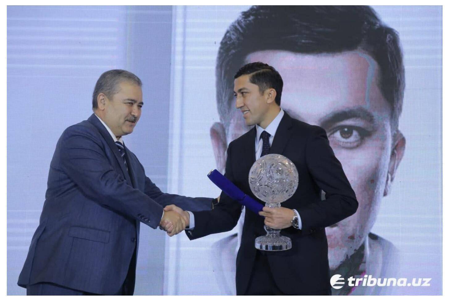 滄州|曾傳在烏茲別克斯坦國內(nèi)尋找下家!艾哈邁多夫正式宣布退役 此前已與滄州完成解約