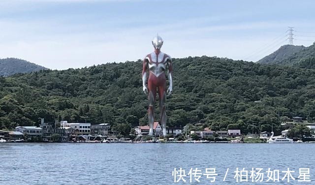 奥特曼|奥特曼不为人知的秘密初代原本是反派,佐菲的头是圆谷故意烧的