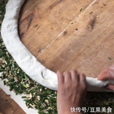 关中|这道关中韭菜孜卷简单成这样，再不做我真的哭给你看