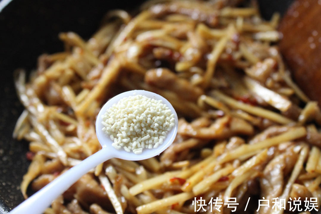 中国人|鸡精和味精,哪个危害大看完涨知识,不会再买错了