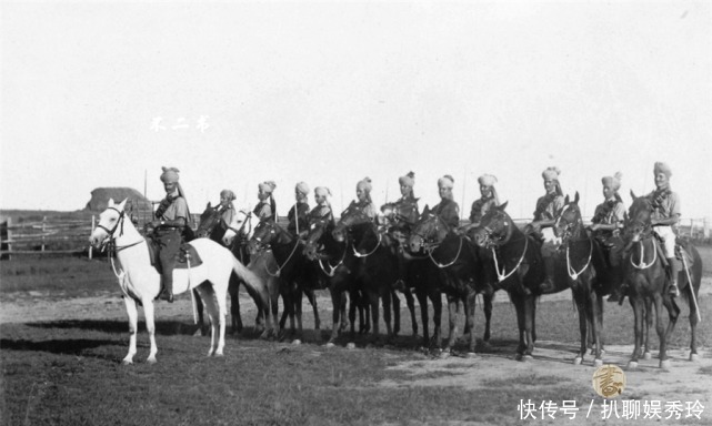 于20世纪初|老照片:被英国殖民下的印度,镜头下的助纣为虐的印度士兵