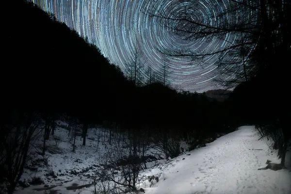 秦岭雪乡追星记：这才是冬天最美的夜空!