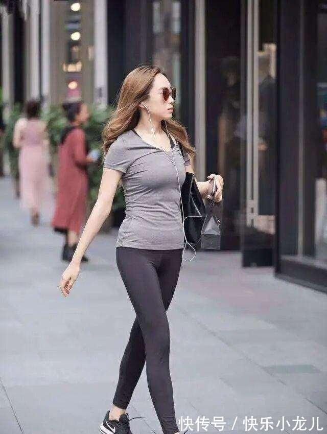 领口 打底裤可多种时髦风格轻松切换,风格干净时尚,秒变妙龄少女