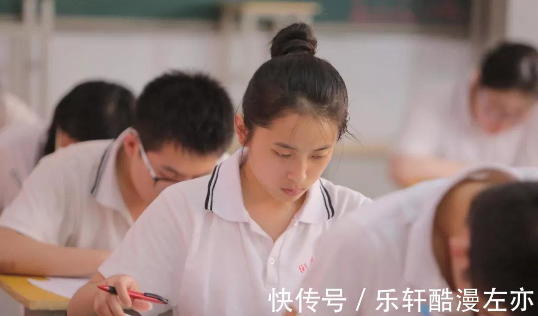 吞咽困难|18岁女孩每天喝牛奶，患上甲状腺结节，医生爸妈的爱，害了孩子