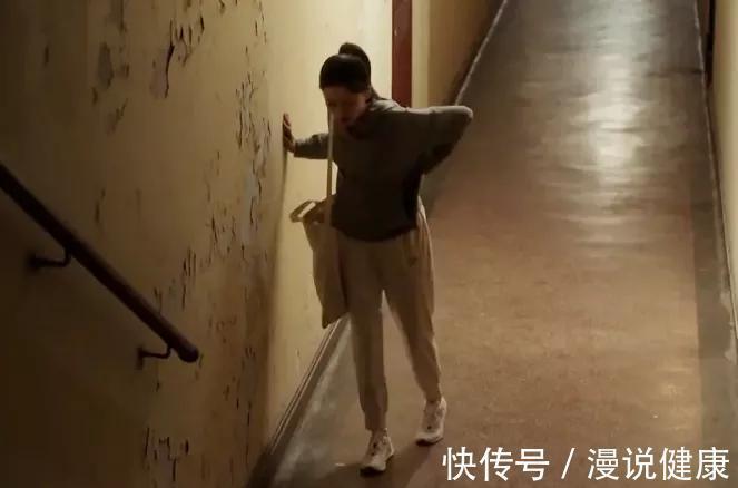 膀胱壁|憋尿一时爽,后果却很惨?知道憋尿有哪些后果,或许你再也不憋了