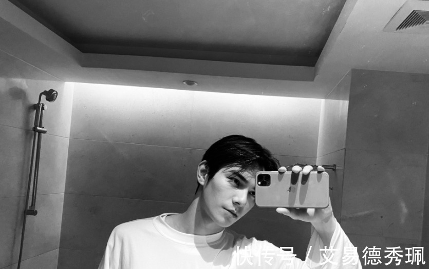 李誠儒|郭敬明給何昶希發S卡，是出自自己的原因，還是因為什么