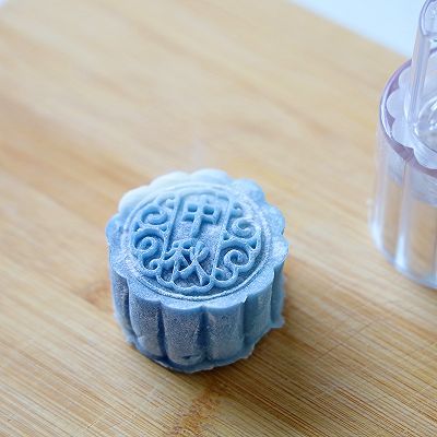 青花瓷|青花瓷乳酪冰皮月饼