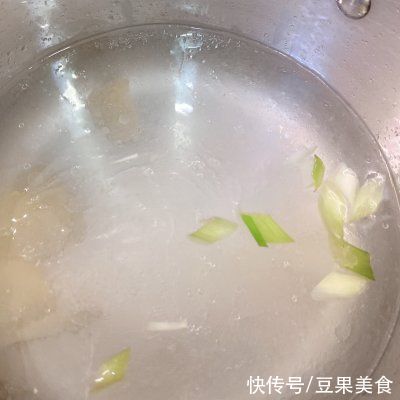 学会这道三丝羹，想低调都不行