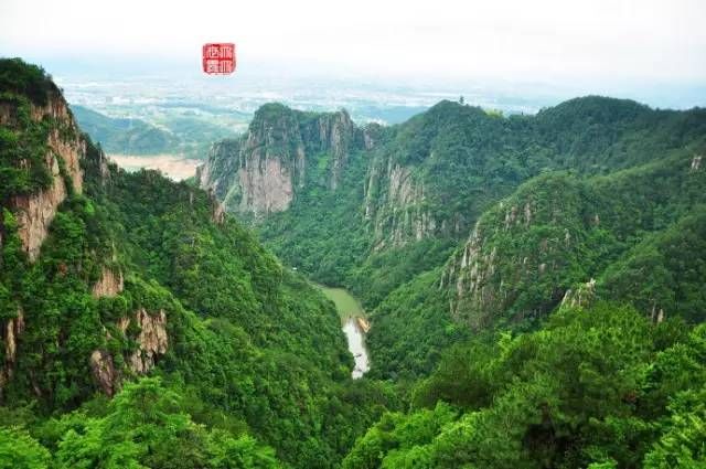 琼台|中华“第一仙桥”国庆震撼来袭，高空云海“天台山会仙桥”，等你来“心跳”！