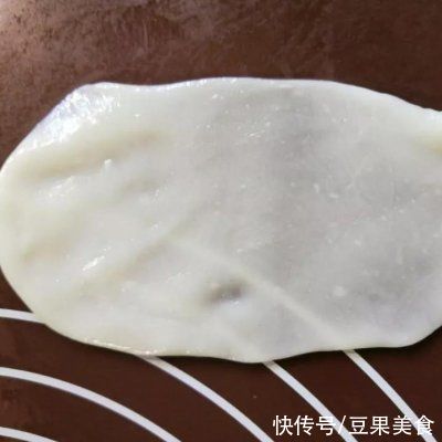 黄油|秒杀网红店的麻薯核桃软欧包，做法原来这么简单