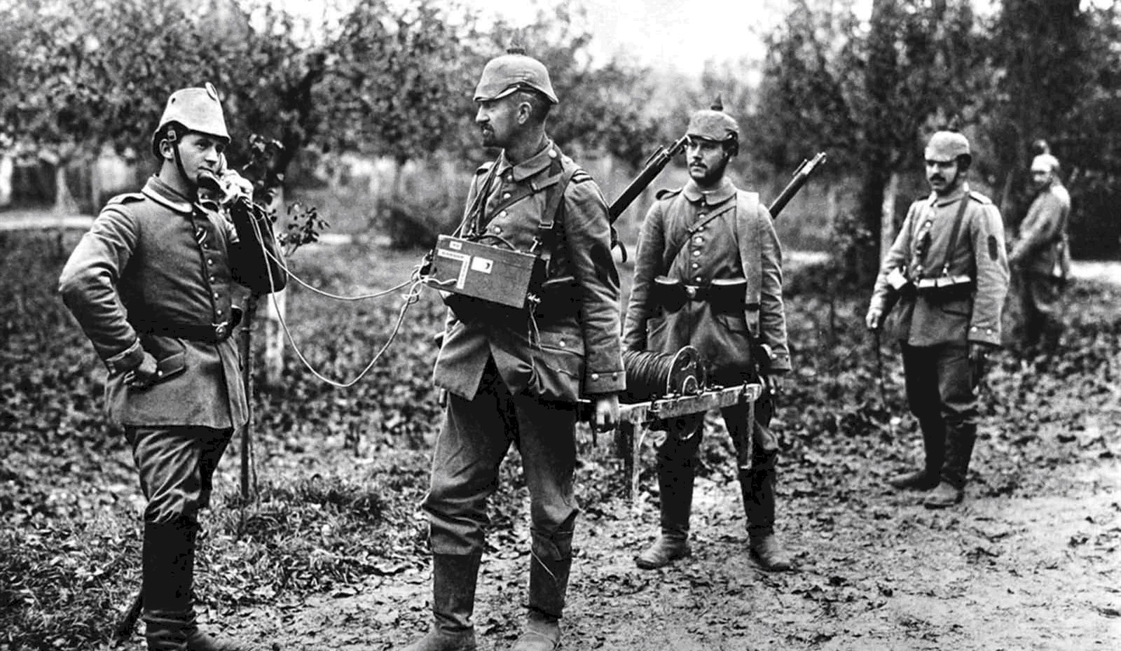 军费支出|德国背负债务,哪来的钱打二战?别被电影给骗了,德国没那么正义