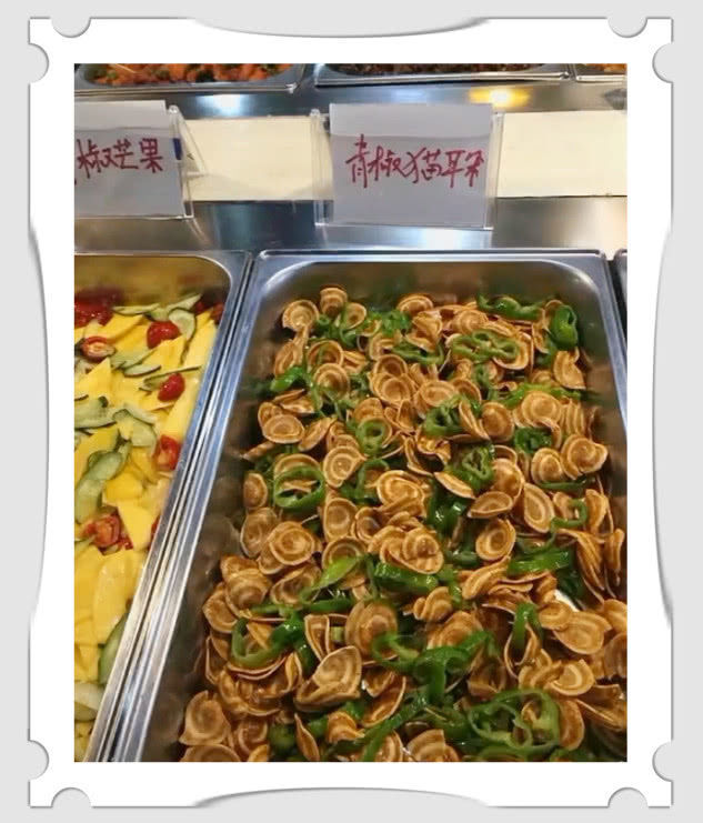  食堂阿姨的“黑暗料理”，只要不中毒，什么都可以做出来