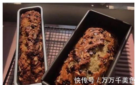 香蕉|懒人蛋糕：买上香蕉面粉就能做，不打发不用黄油，做法简单！