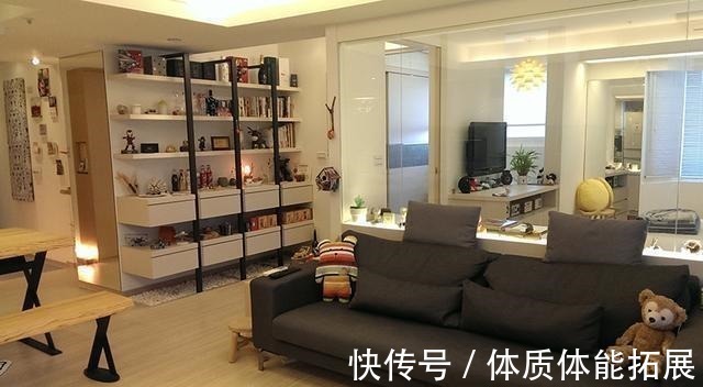 浴室镜|坚持自律从不断舍离,59㎡的家东西再多也不乱,莫名有点羡慕!