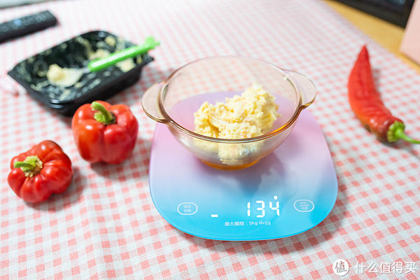 控制体重|管住嘴，迈开腿！Yolanda 智能营养秤厨房秤帮你监测每日食物热量摄入！