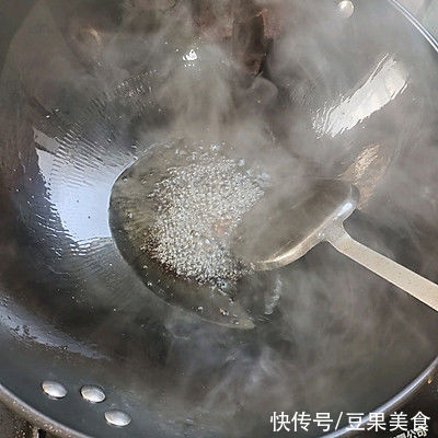 秘制红烧肉在家做,美味又营养,轻松又简单