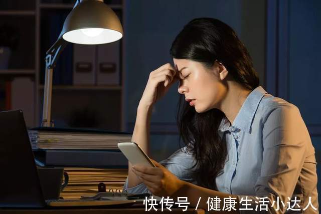 小左|23岁姑娘,胃疼2周没重视,确诊胃癌,要全胃切除,医生惋惜