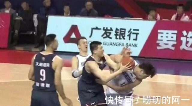 嘲讽|有意思!任骏飞打伤李原宇后,京媒再现嘲讽语气:肯定不是故意的