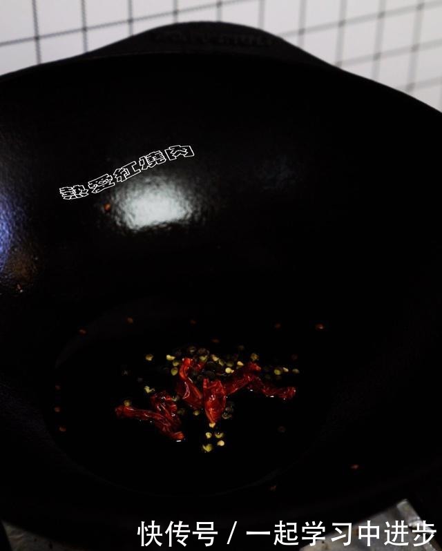 鸡胸肉的这个做法超好吃,又滑又嫩麻又辣,鲜香开胃真下饭!