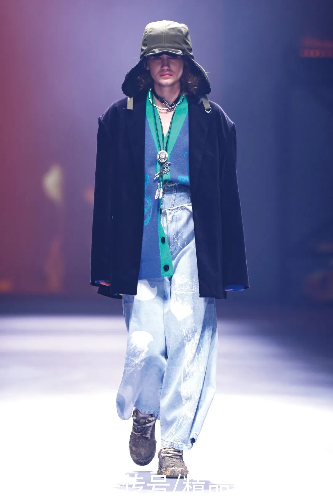 顶流们的阳谋,联手把国潮穿出圈