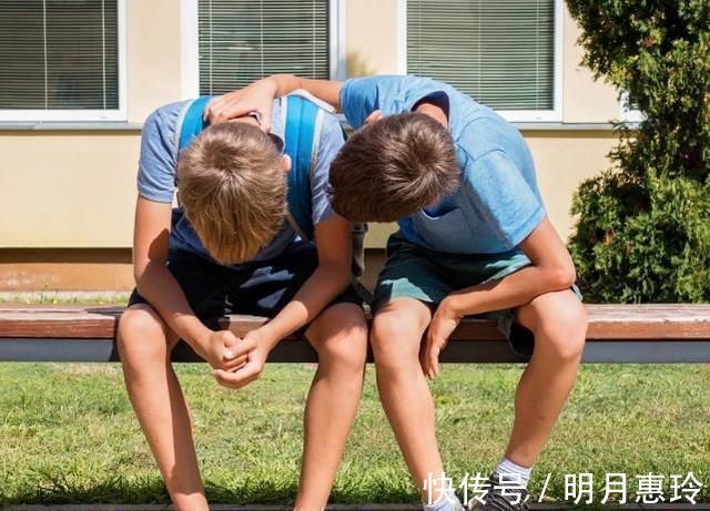 妈妈说|儿子被班长欺负,妈妈找到对方说了一段话,从此儿子再也不受欺负