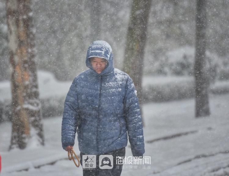 初雪|组图+视频丨德州入冬初雪如期“到货” 积雪已盖住脚背