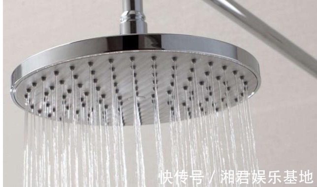 油脂|洗澡会让湿气入侵,养生专家3个正确洗澡方式,湿寒进不来
