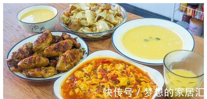 一日三餐|晚饭3菜1汤,依然是家常的食材简单的做法,一家人吃得特别满足